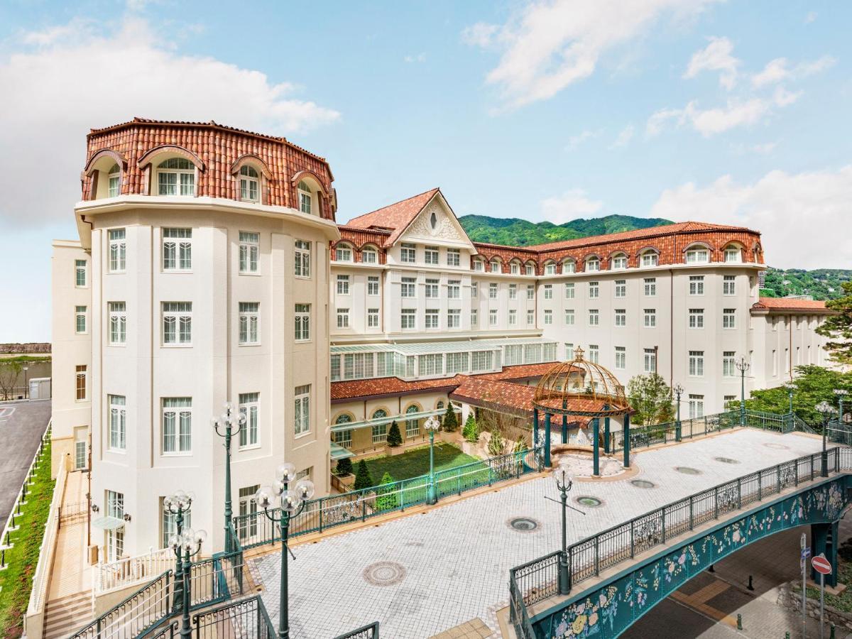 Takarazuka Hotel Экстерьер фото