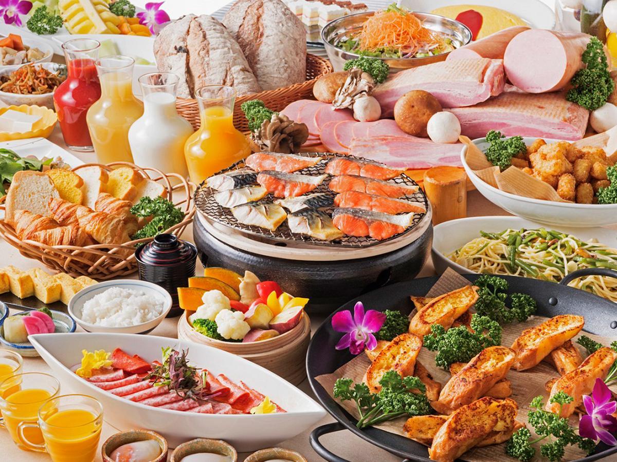 Takarazuka Hotel Экстерьер фото