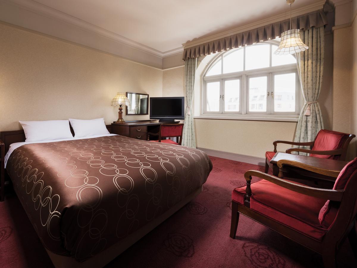 Takarazuka Hotel Экстерьер фото