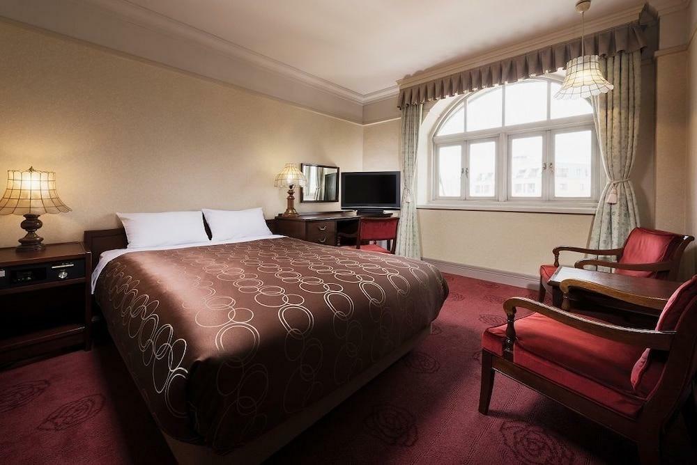 Takarazuka Hotel Экстерьер фото