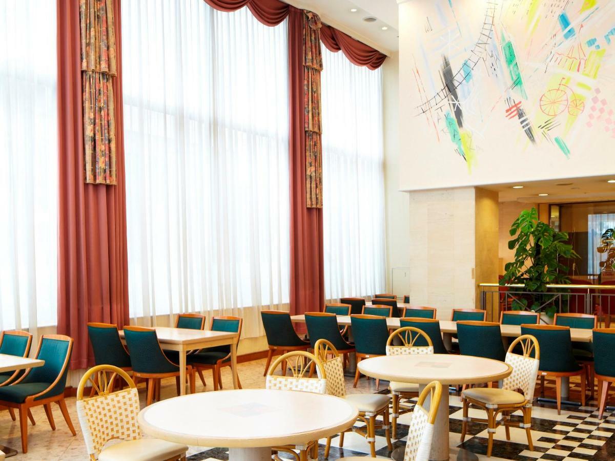 Takarazuka Hotel Экстерьер фото